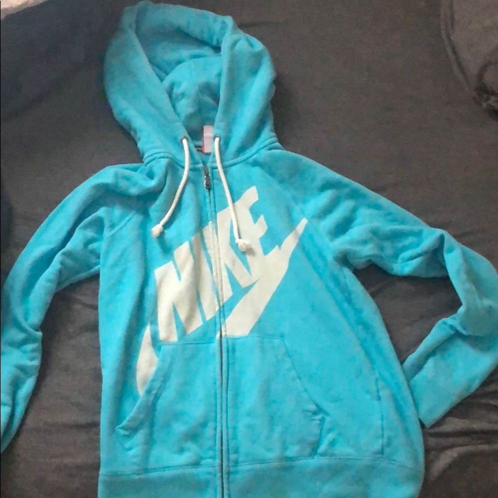 Nike zip up hoodie